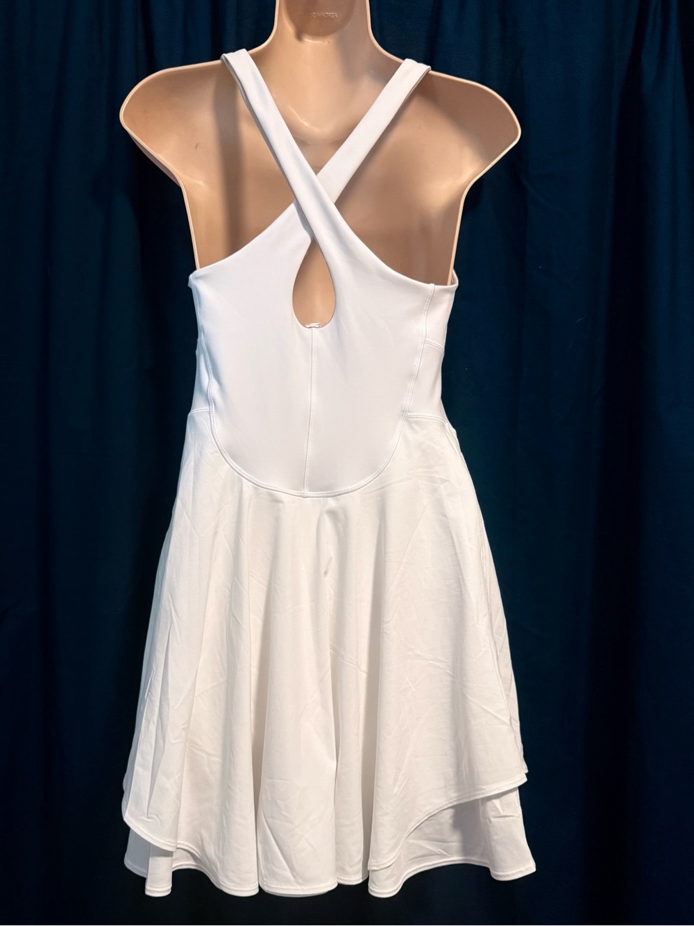 Lululemon Court Crush White Dress Size 8 Everlux Tennis Built in Shorts Stretch